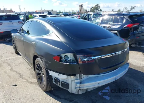 2016 Tesla Model S 60/70/75/85 from USA, damaged, VIN 5YJSA1E14GF150198